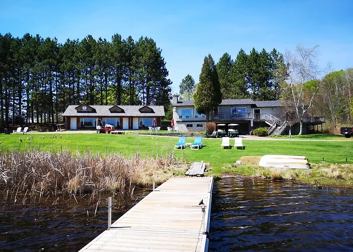 Barry\'S Bay Golf Resort